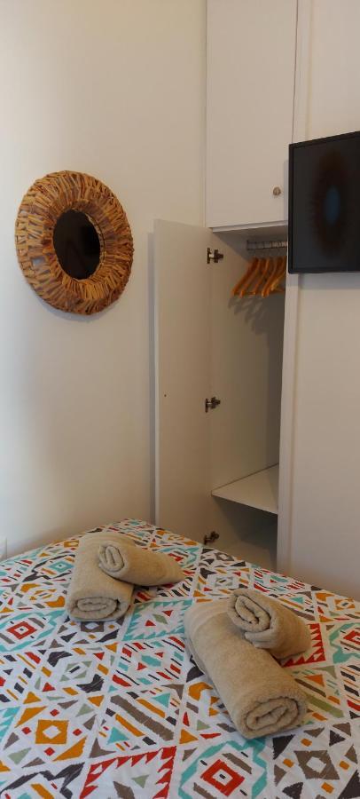 Birdhouse Room Ermoupoli Exterior foto
